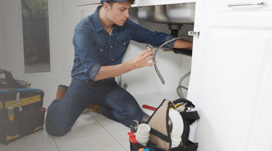 Local tankless water heater installation in De Mossville, KY